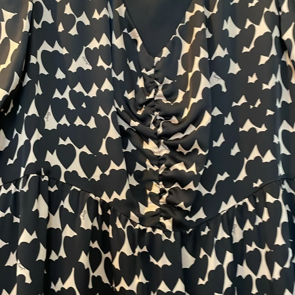 Juicy Couture, 100% Silk, Chic Black and Dusty Pink Patterned Dress, Size 14 - Picture 3 of 12